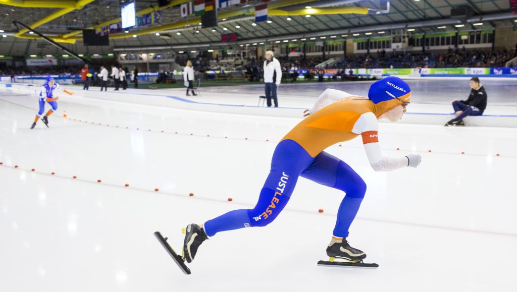 KNSB past sterk verlaagd premiestelstel en licentiemodel toe voor professionele schaatsteams