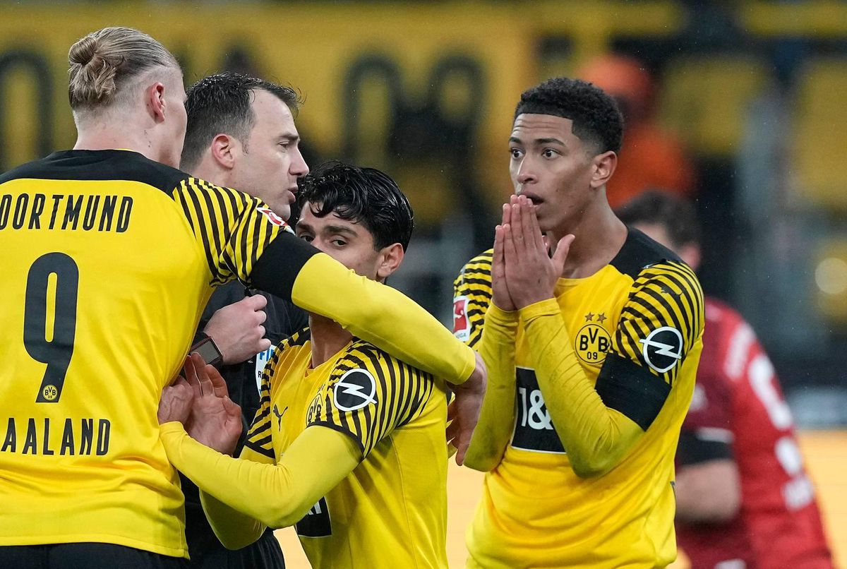 Dortmund-speler Bellingham moet 40.000 euro betalen voor reactie op camera