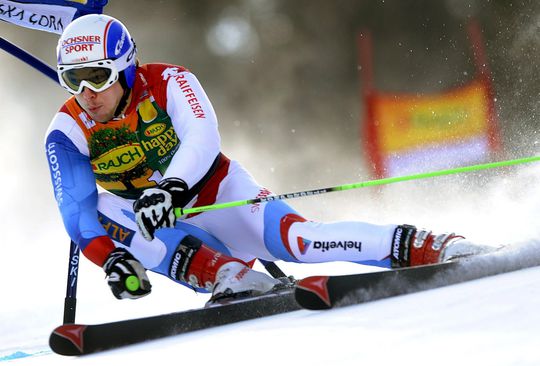 Skiënde wereldkampioen Janka scheurt kruisband