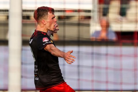 Dit zijn de opstellingen van ADO en Excelsior in de 1e wedstrijd van de play-offs-finale