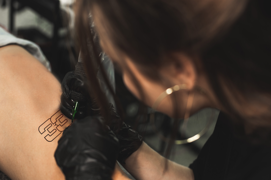 Je kunt vandaag, op kosten van TOTO, een tattoo laten zetten van wereldkampioen Max Verstappen