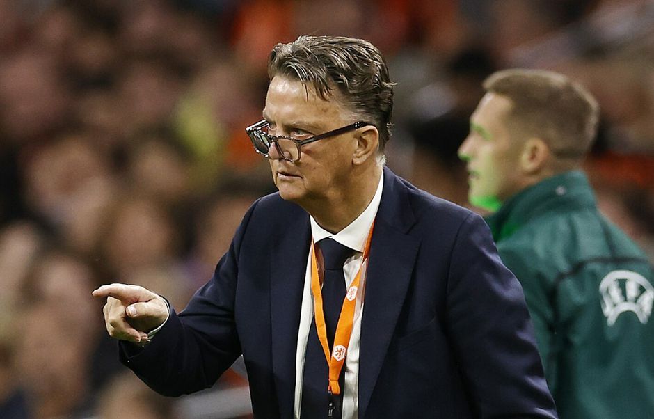 Help Van Gaal een handje! Jij bent de bondscoach en kiest nu 26 Oranje-spelers voor het WK