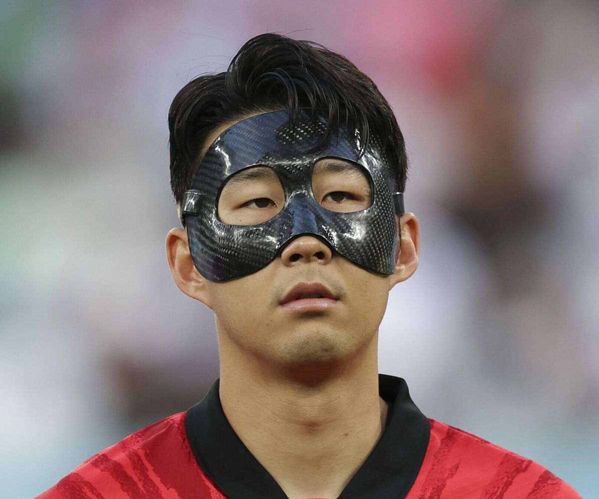 Dit is waarom Heung-Min Son een masker draagt bij Zuid-Korea op het WK