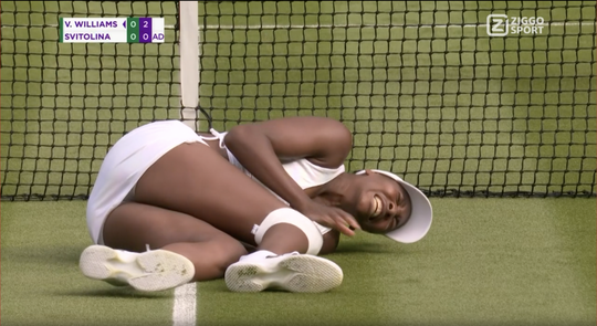 🎥 | Venus Williams verliest na pijnlijke val van Elina Svitolina op Wimbledon