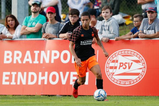 PSV verhuurt Mauro Junior, alleen aan welke Eredivisie-club is nog niet bekend