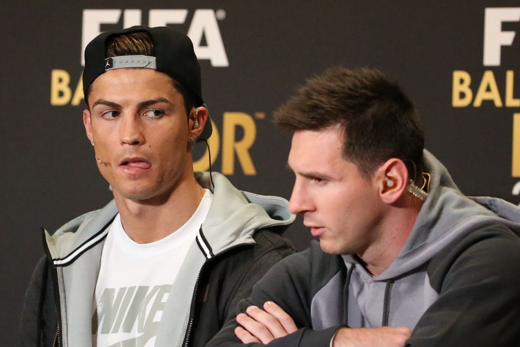 Fan Cristiano Ronaldo steekt supporter Messi dood