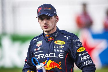 Max Verstappen betaalt door recordaantal punten ook recordbedrag voor superlicentie