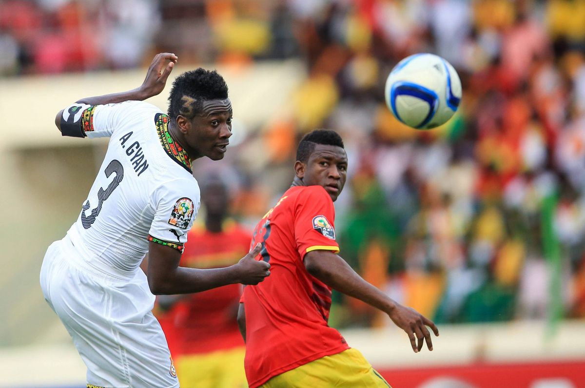 Ghanese president praat topscorer Gyan alsnog de Afrika Cup in