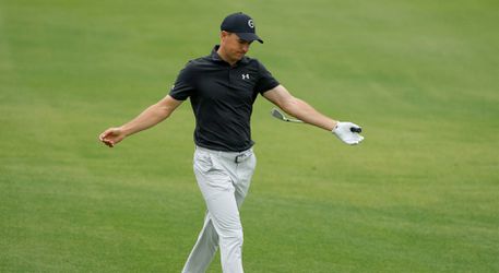 🎥 | Golfer Jordan Spieth slaat telefoon toeschouwer kapot: 'Dankje dat je me raakte'