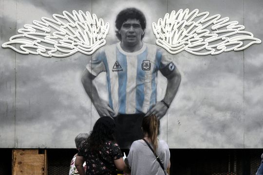 Bizar nieuws uit Argentinië: campagne gestart om Maradona's hart mee te nemen naar WK