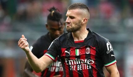 🎥​ | Landskampioen AC Milan zet de toon met 4-2 tegen Udinese