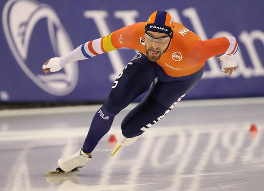 BAM! Kjeld Nuis laat NIETS heel van wereldrecord 1.500 meter: 1.40,17!