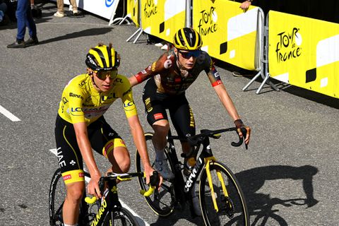 Dit zijn de verschillen tussen de klassementsrenners op 2e rustdag Tour de France