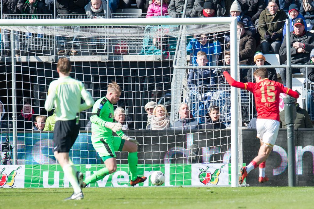 Jahanbakhsh bezorgt AZ in blessuretijd de 3 punten tegen FC Groningen