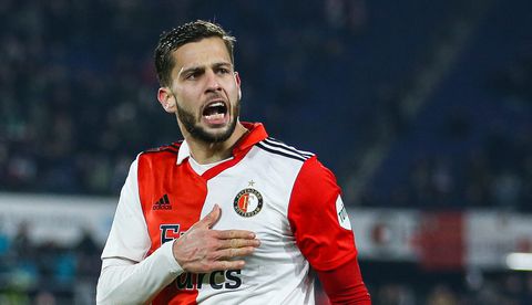 David Háncko geniet van hete avondjes in De Kuip: 'Sfeer is bijzonder'