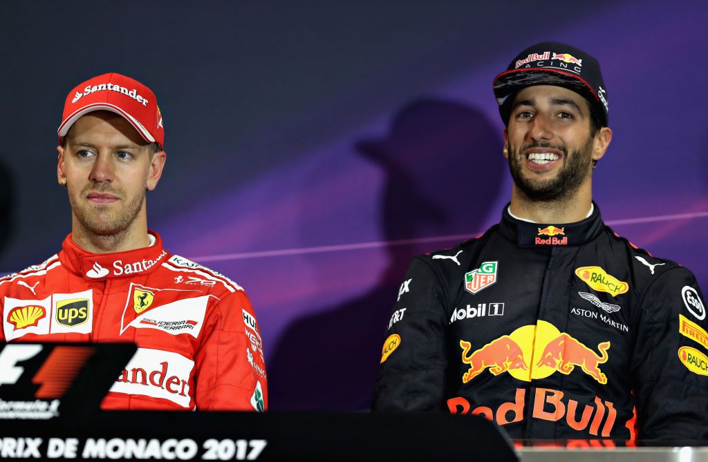 Ricciardo baalt van beuk Vettel: 'Hij denkt niet na voor hij iets doet'