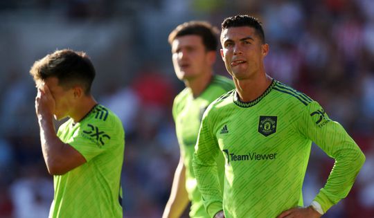🎥 | ManUtd-fans verzinnen lied tégen Ronaldo: 'Ik geef niet om Ronny, hij niets om mij'