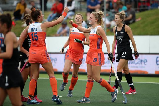 Check hier hoe de hockeymannen en -dames de FIH PRO League winnend aftrappen (video)