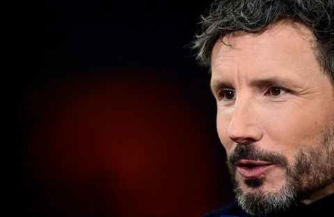 'Van Bommel naar Antwerp van Overmars'