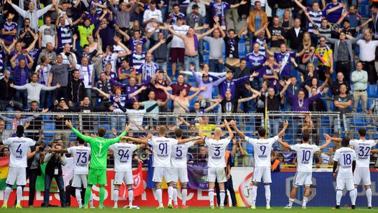 Anderlecht wint en komt op 1 puntje van koploper Zulte-Waregem