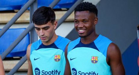 📸 | Barcelona heeft geen plek voor Sergi Roberto op talentenfoto