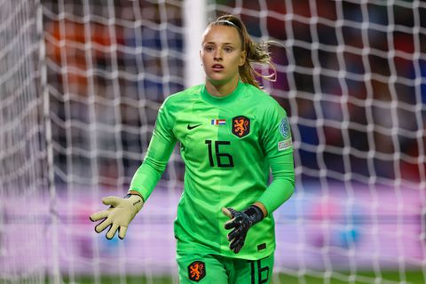 Geen Daphne van Domselaar in 'team van het toernooi' op EK: 'Bestolen'