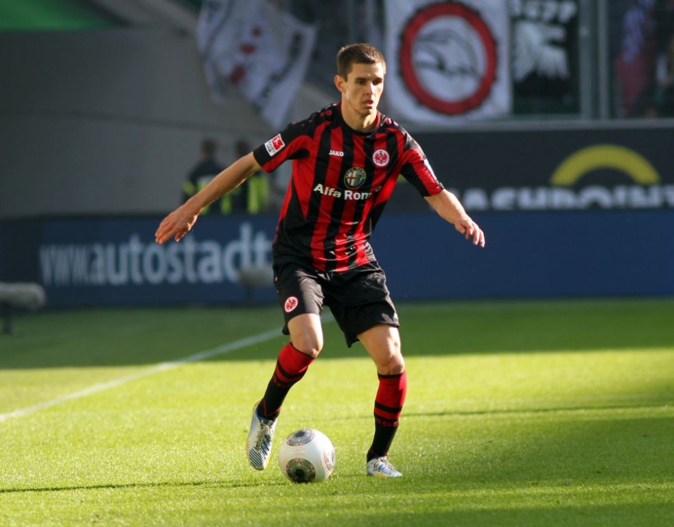 Training Eintracht Frankfurt stilgelegd na komst traumaheli