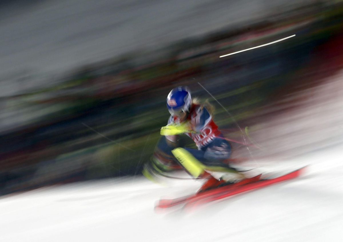 Shiffrin ook onder kunstlicht de beste op slalom