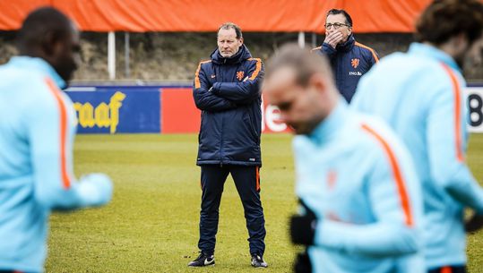 Oefeninterland Oranje ligt in 14de minuut stil