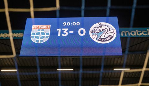📸😂 | Den Bosch geeft fans die bij historische 13-0 waren een legendarisch aandenken