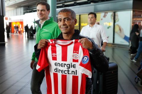 ‘Walk of Fame’ naast Philips Stadion om PSV-grootheden te eren