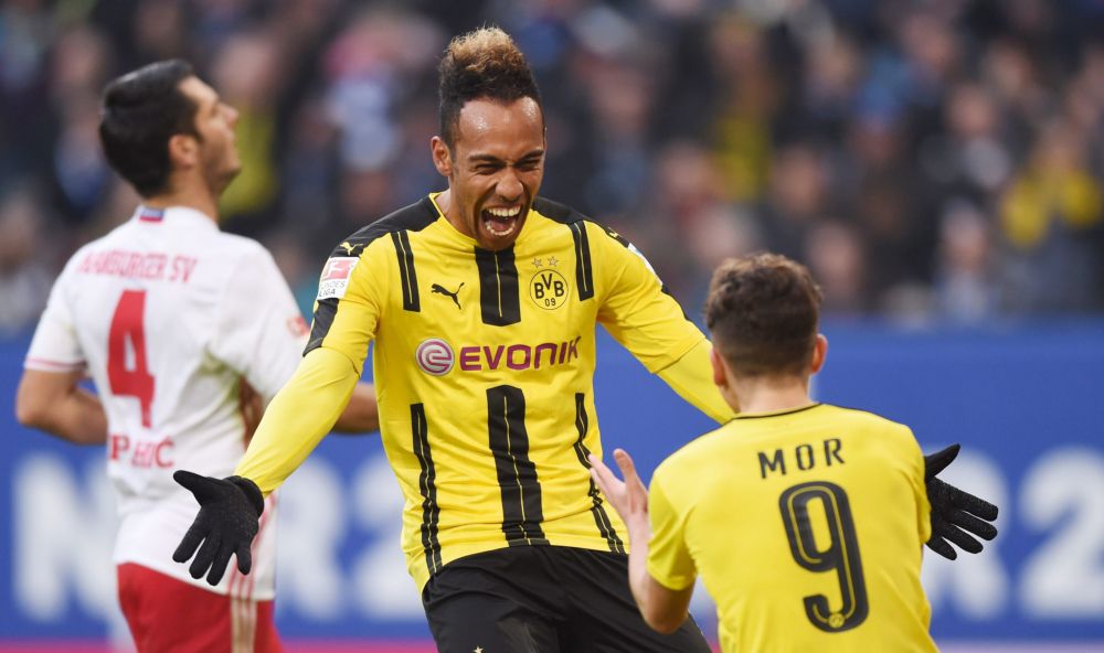 Dortmund wint overtuigend door 4 goals van Aubameyang