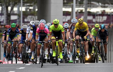 UCI en ploegbazen tegen kleinere wielrenteams