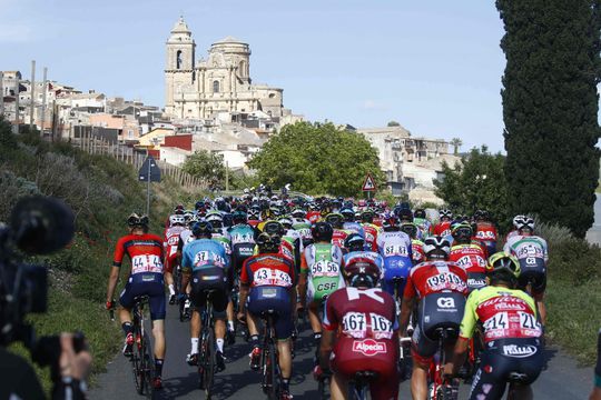 'Beveiliger (48) in Giro d'Italia overleden na aanrijding'