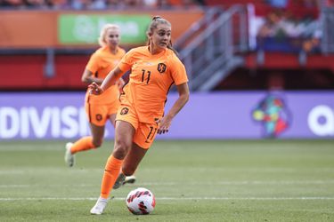 Na kritiek op schema in mannenvoetbal komt deze kritiek nu ook bij de vrouwen: Lieke Martens boos na zware blessure Putellas