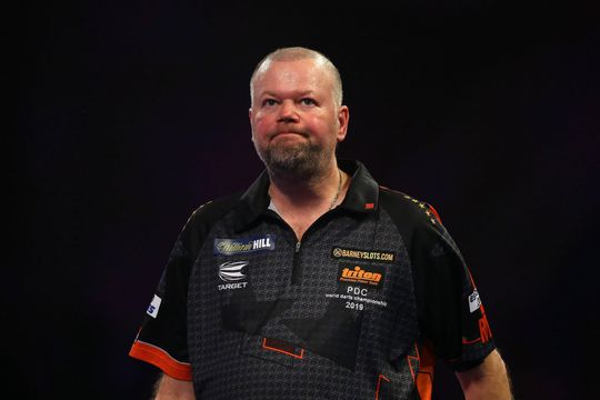 Dartskenners vrezen roemloos einde Barney: 'Is het eigenlijk al'