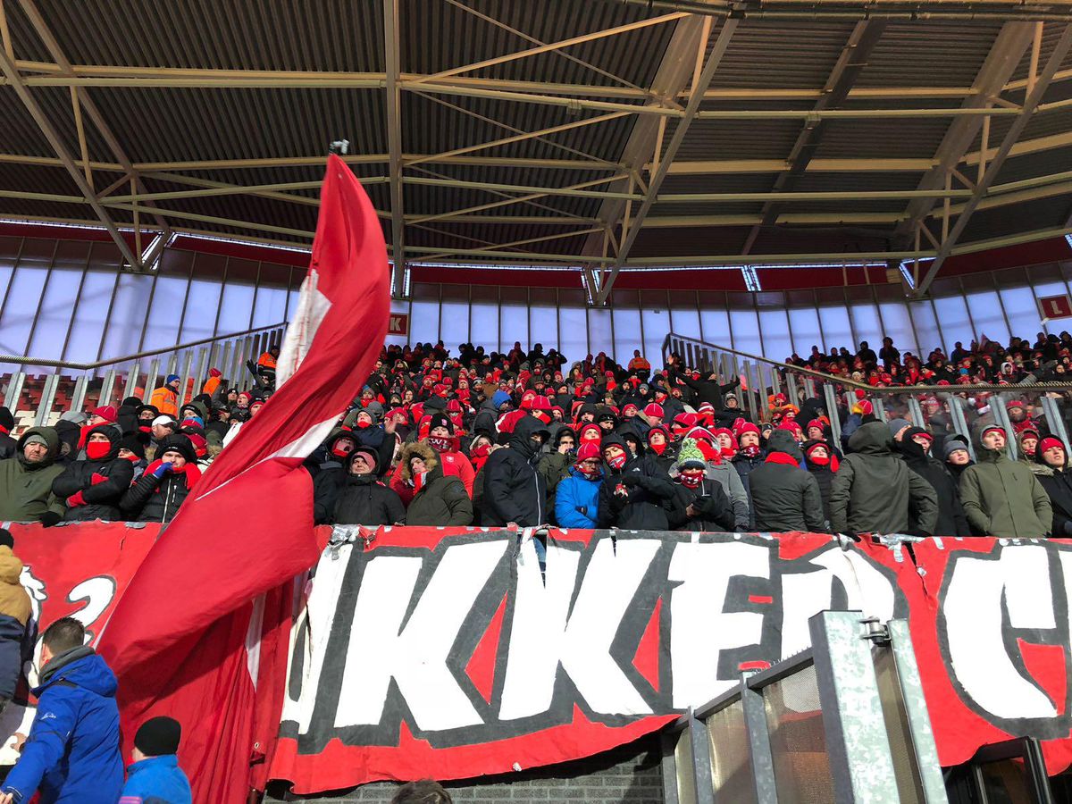 Supporters massaal achter FC Twente tegen Vitesse voor cruciale pot