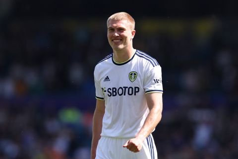 'Oud-Ajacied Rasmus Kristensen in belangstelling van AS Roma'