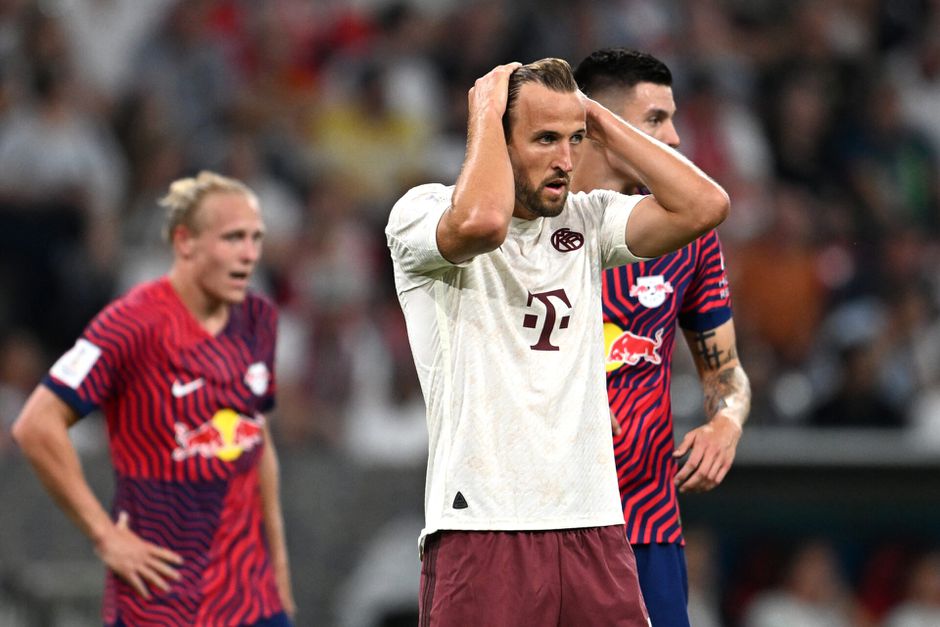 Pijnlijk debuut Harry Kane: RB Leipzig sloopt Bayern München in Duitse Supercup