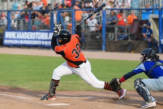 2 jaar cel voor Neptunus-honkballer die seks had met 15-jarige pupil