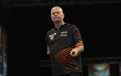 Niemand won vaker een WK-wedstrijd ondanks meer legs te verliezen dan Van Barneveld