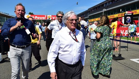 Ecclestone betaalt salarissen van renstal Lotus