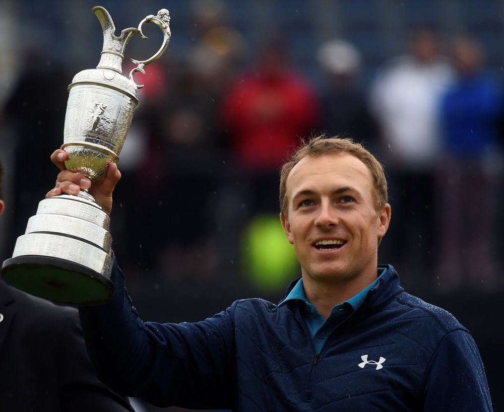 Amerikaans golftalent Spieth wint Brits Open in stijl, Luiten 44ste (video)
