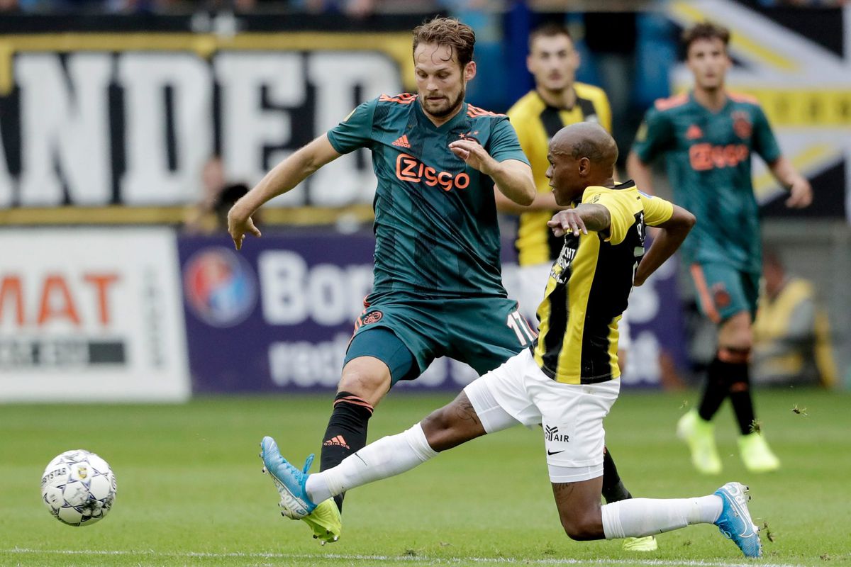 'Serero gaat Vitesse verlaten voor avontuur bij Al-Jazira'