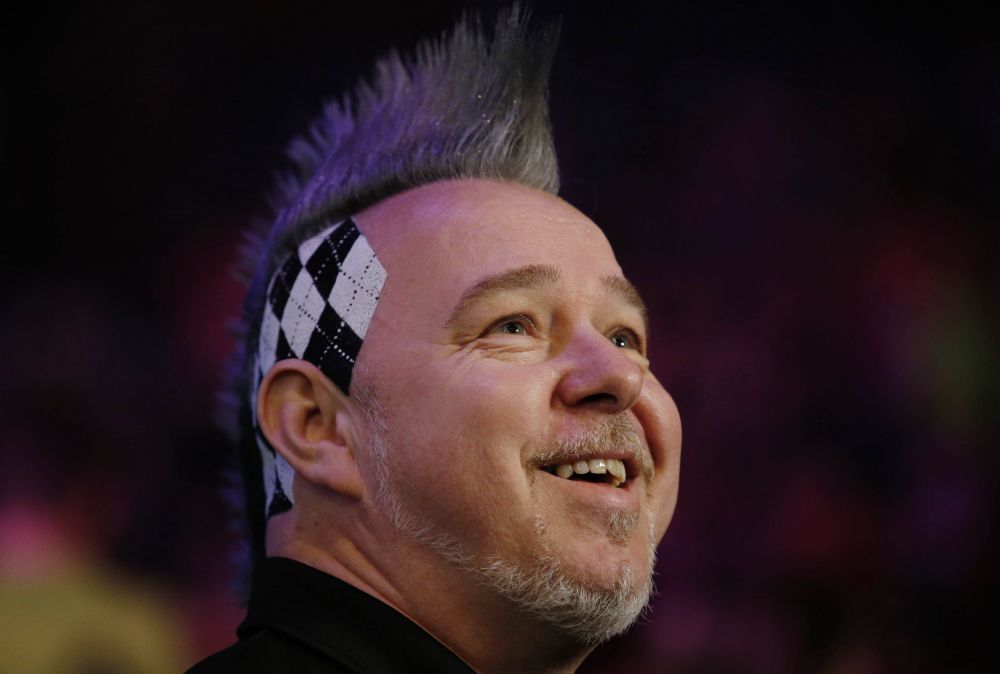 Peter Wright eenvoudig naar halve finale German Masters