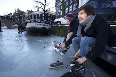 Sports Weekly: 'Amerikaans commentaar over het Nederlandse schaatsen was niet gek'