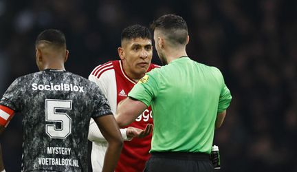 Clubrecord én schorsing na 10e gele kaart Edson Álvarez: 'Ik was heel boos'
