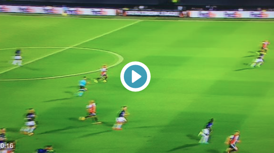 Tony Vilhena schiet Feyenoord een kwartier voor tijd op 1-0 tegen Zlatan United (video)