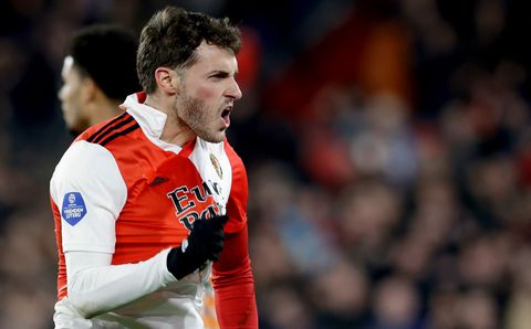 Koploper Feyenoord draait het wéér om: van 0-1 naar 2-1 tegen Volendam