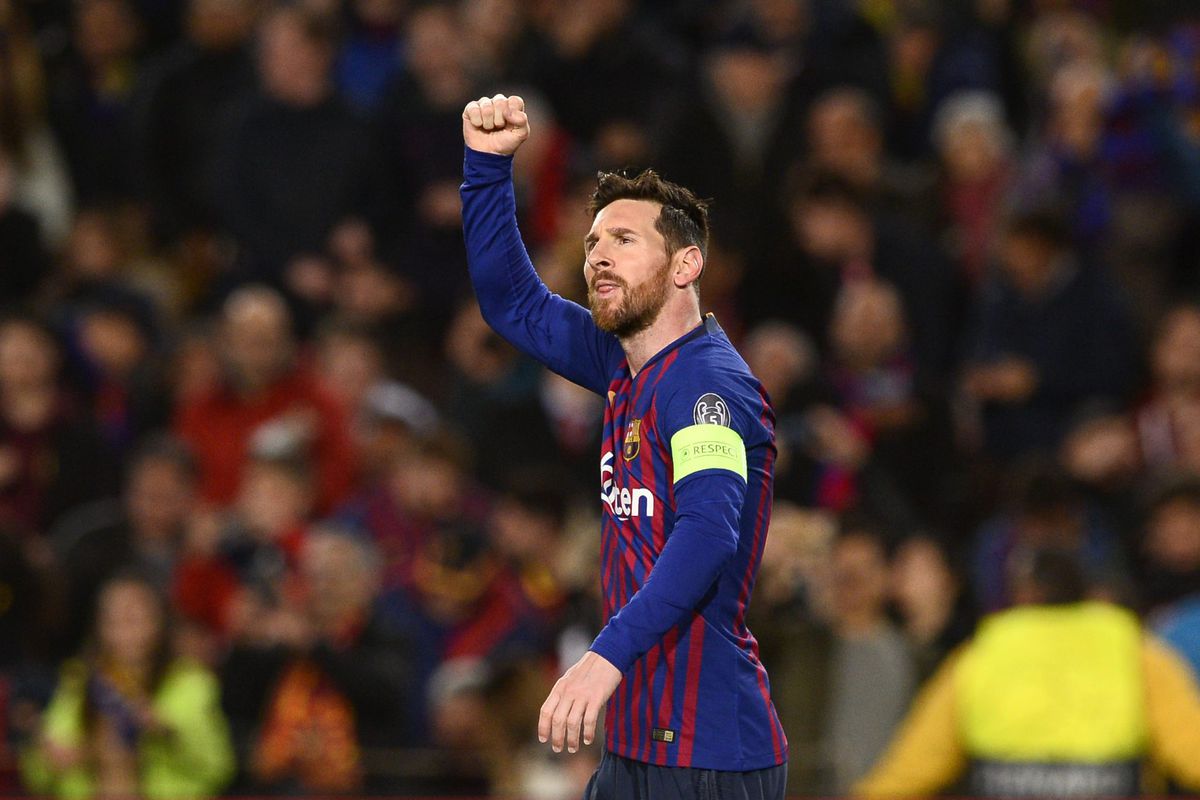 Messi helpt Barcelona bijna in z'n uppie naar kwartfinales Champions League (video)